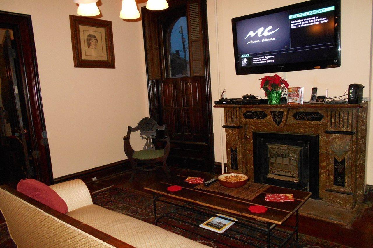 The Mitchell House Bed And Breakfast Circleville Bagian luar foto