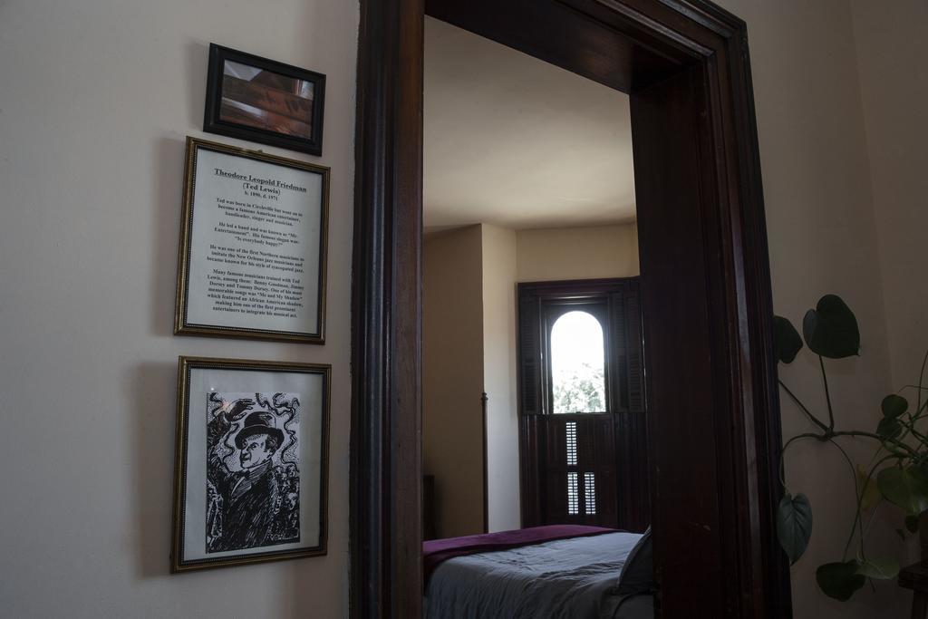 The Mitchell House Bed And Breakfast Circleville Bagian luar foto