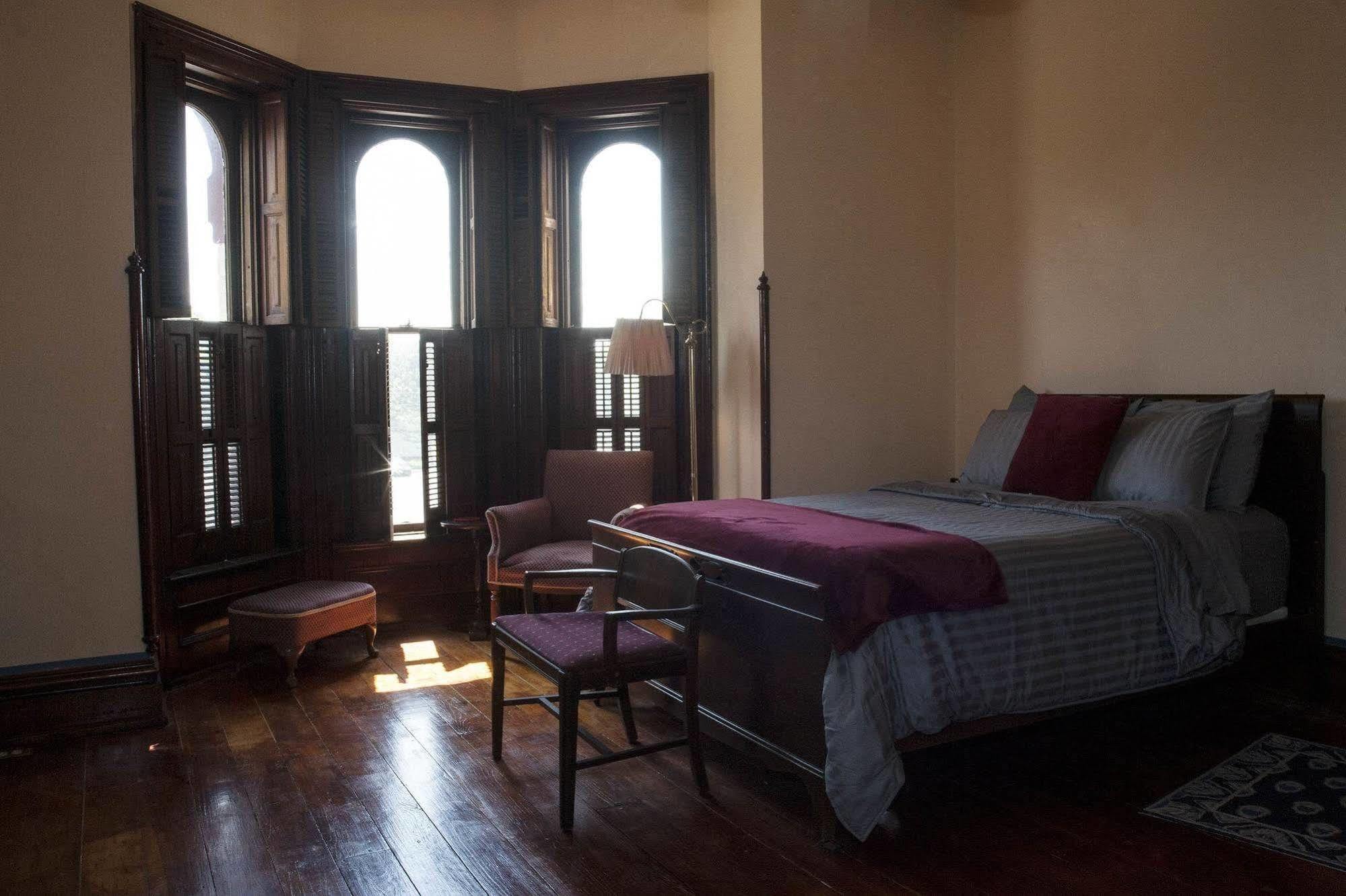 The Mitchell House Bed And Breakfast Circleville Bagian luar foto